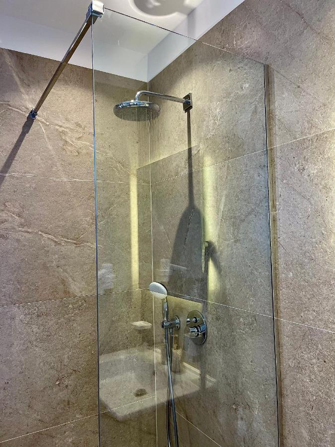 Blissful Apartments Sarandë 외부 사진